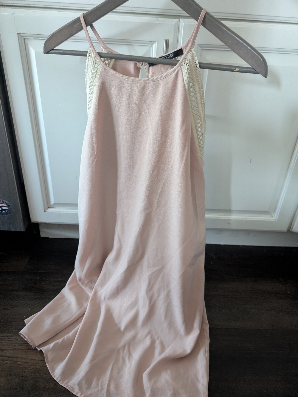 19 Cooper Blush Lace-Trim Dress Size Large
